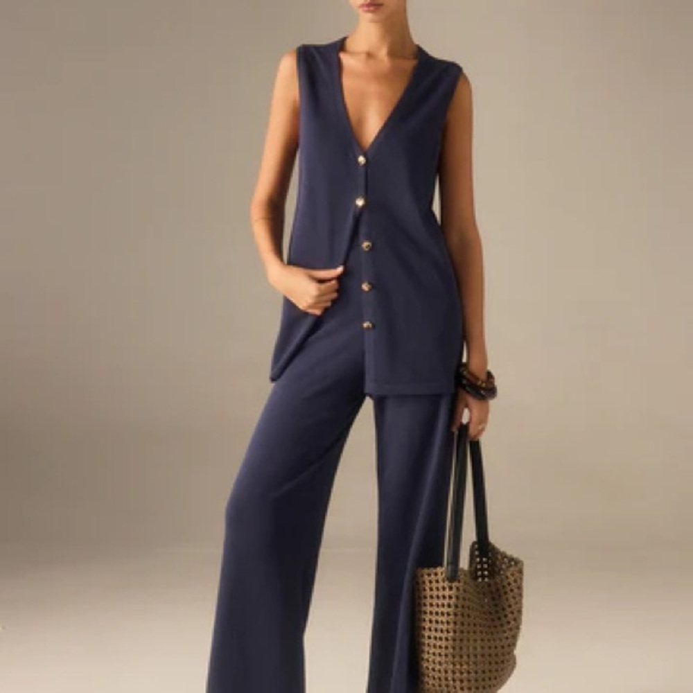 Commense Deep Blue Sleeveless